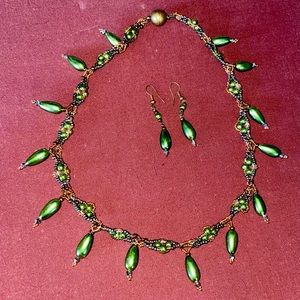 Beaded necklace and earring set